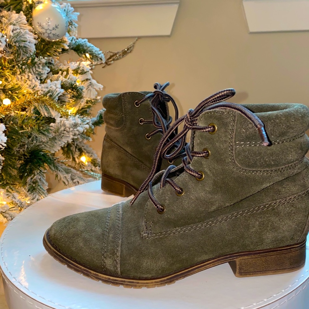Steve Madden Boots